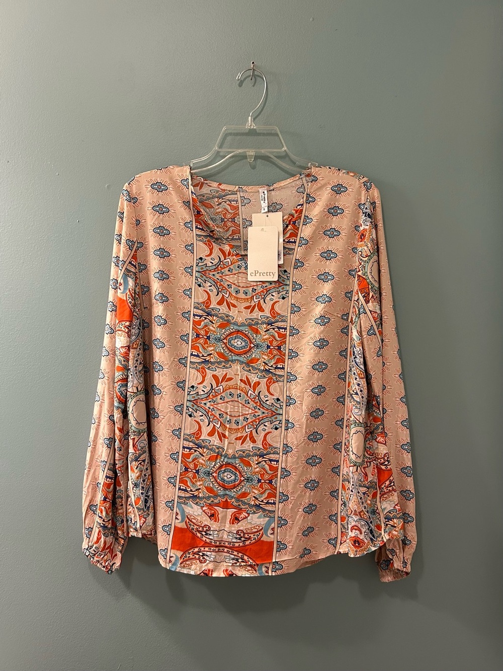 NWT … EPRETTY “Size: L” Paisley-Print  Blouse